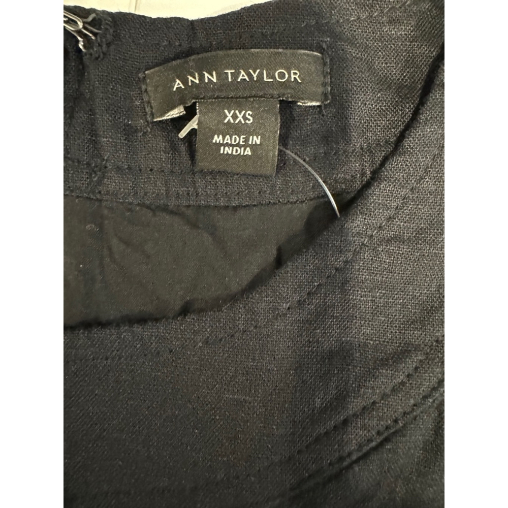 Ann Taylor Black Embroidered Sleeveless Top - Size XXS, NWT - Picture 8 of 12